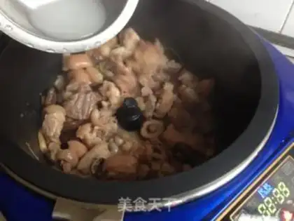 Make Peanut feet step 10