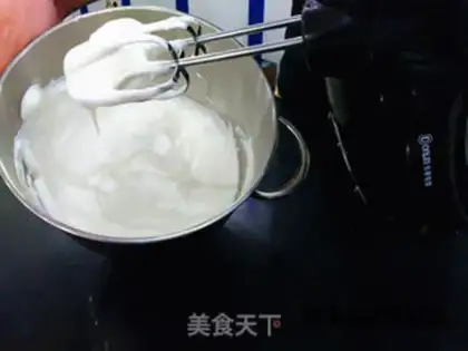 Make Chocolate Cake roll step 5