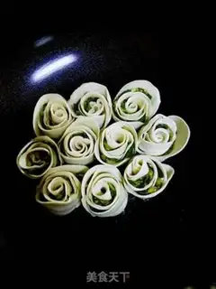 Make Rose dumplings step 9