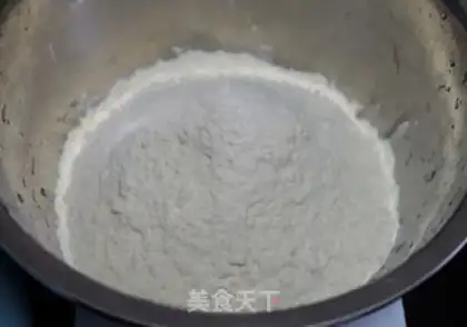 Make Soy sauce, noodle pie step 0