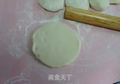 Make Soy sauce, noodle pie step 6