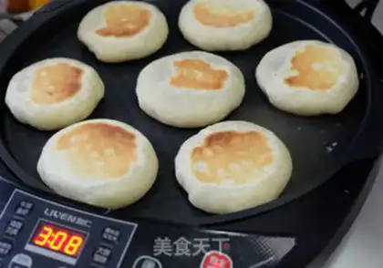 Make Soy sauce, noodle pie step 13