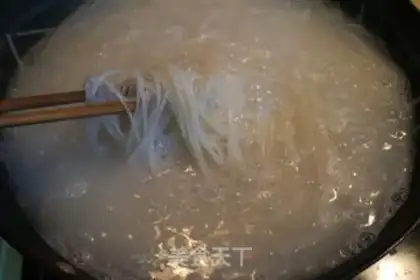 Make Eggs and rice powder step 2