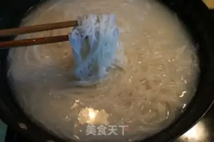 Make Eggs and rice powder step 4