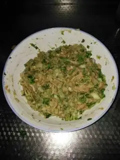 Make "Big cabbage pork bun." step 3