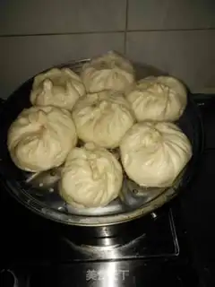 Make "Big cabbage pork bun." step 5