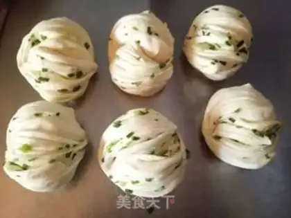 Make Onion rolls step 4