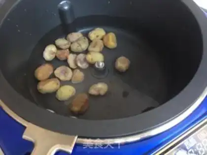 Make Potato chestnut sugar step 1