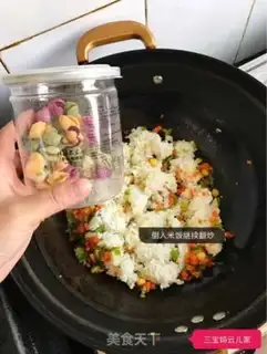 Make Snail fried rice step 4