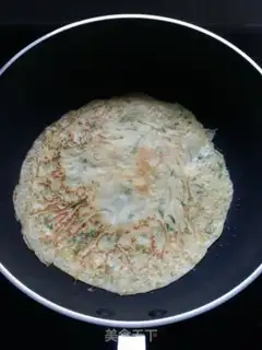 Make Shrimp-skin pie step 5