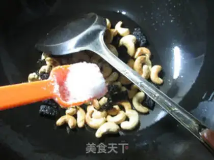 Make The pickles for the cashew step 5