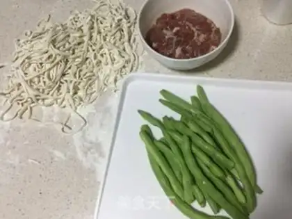 Make Bean bean noodle step 1
