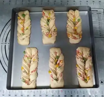 Make Weed ham and cheese bread step 15