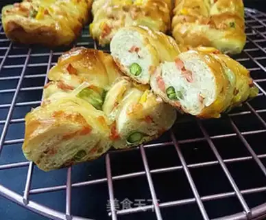 Make Weed ham and cheese bread step 20
