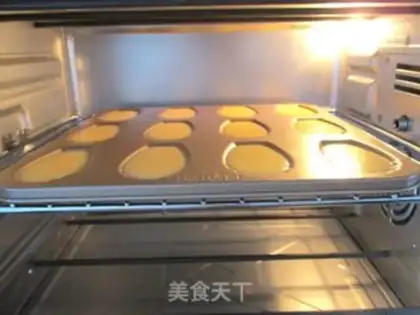 Make Madeleine Shellcake step 6