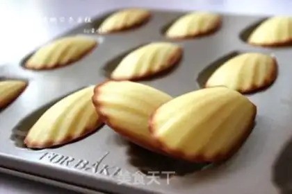 Make Madeleine Shellcake step 8