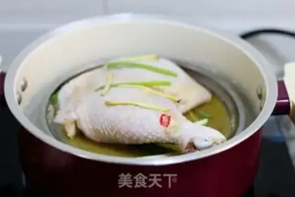 Make Salted chicken powdered chicken legs step 4