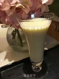 Make Banana shake step 6