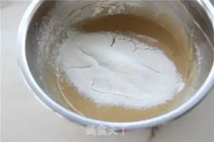 Make Coffee cream cake roll step 3