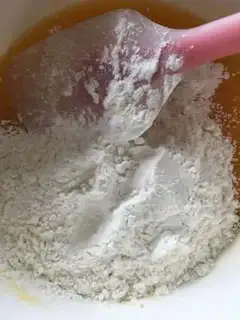 Make Three-color twilight cake step 3