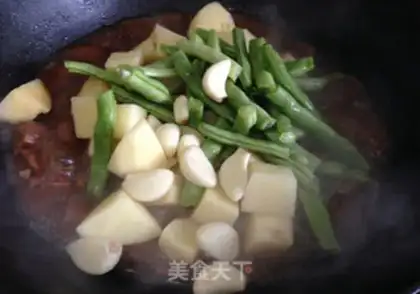 Make Potato croissants step 12