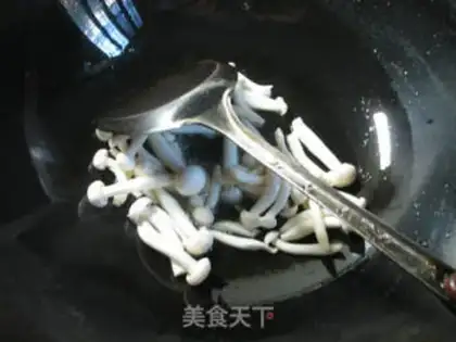 Make Hot white mushroom tofu step 2