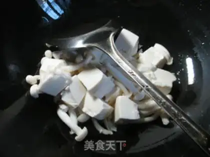 Make Hot white mushroom tofu step 3
