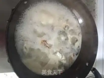 Make Squidfish mushroom soup step 2