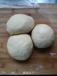 Make Light cream toast step 2