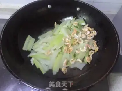 Make Shrimp starts to bloom at night step 5