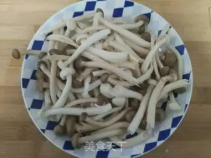 Make Fried eggs with mushrooms step 0