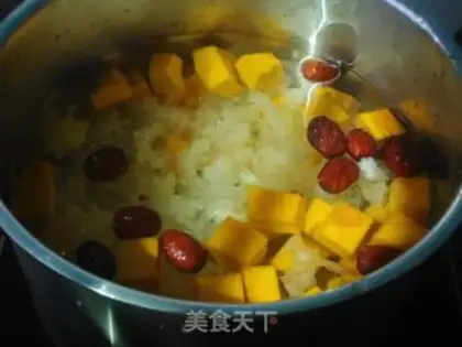 Make Double silver ear pumpkin soup step 4