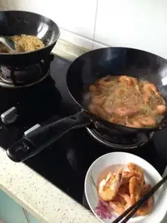 Make Gold garlic shrimp step 1