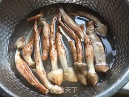 Make Chicken mackerel soup step 5