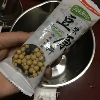 Make Nutrient bean milk step 0