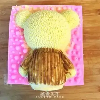 Make Bear mango cheesecake step 17
