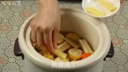 Make Carrot corn ribs soup step 8