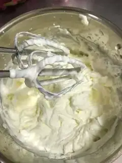 Make Fruit birthday cake step 14