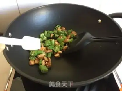 Make Autumn fried chicken step 4