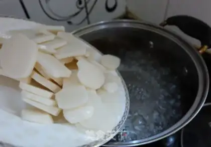 Make Hot cabbage step 2