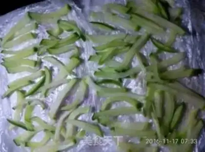 Make Sour chili step 2