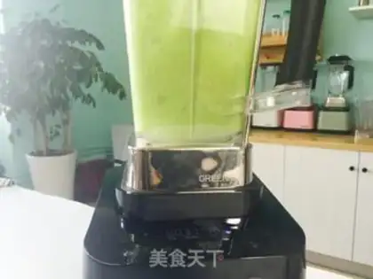 Make cucumber egg cake step 1