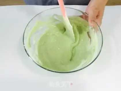 Make cucumber egg cake step 2