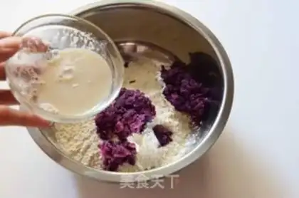Make Potato roses step 3