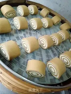 Make Scratch the buns step 5