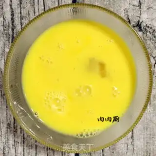 Make cucumber pepper fried eggs step 5