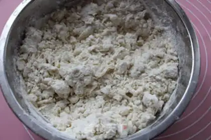 Make Coarse grains made of wheat buns step 1