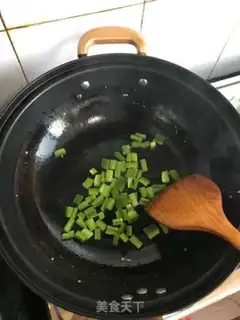 Make Tomato egg noodles step 5