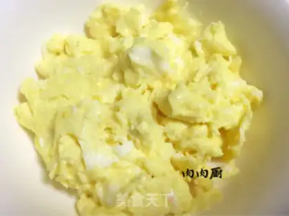 Make cucumber pepper fried eggs step 10