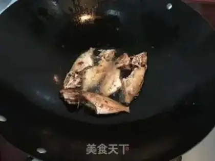 Make Fried skinned fish step 3